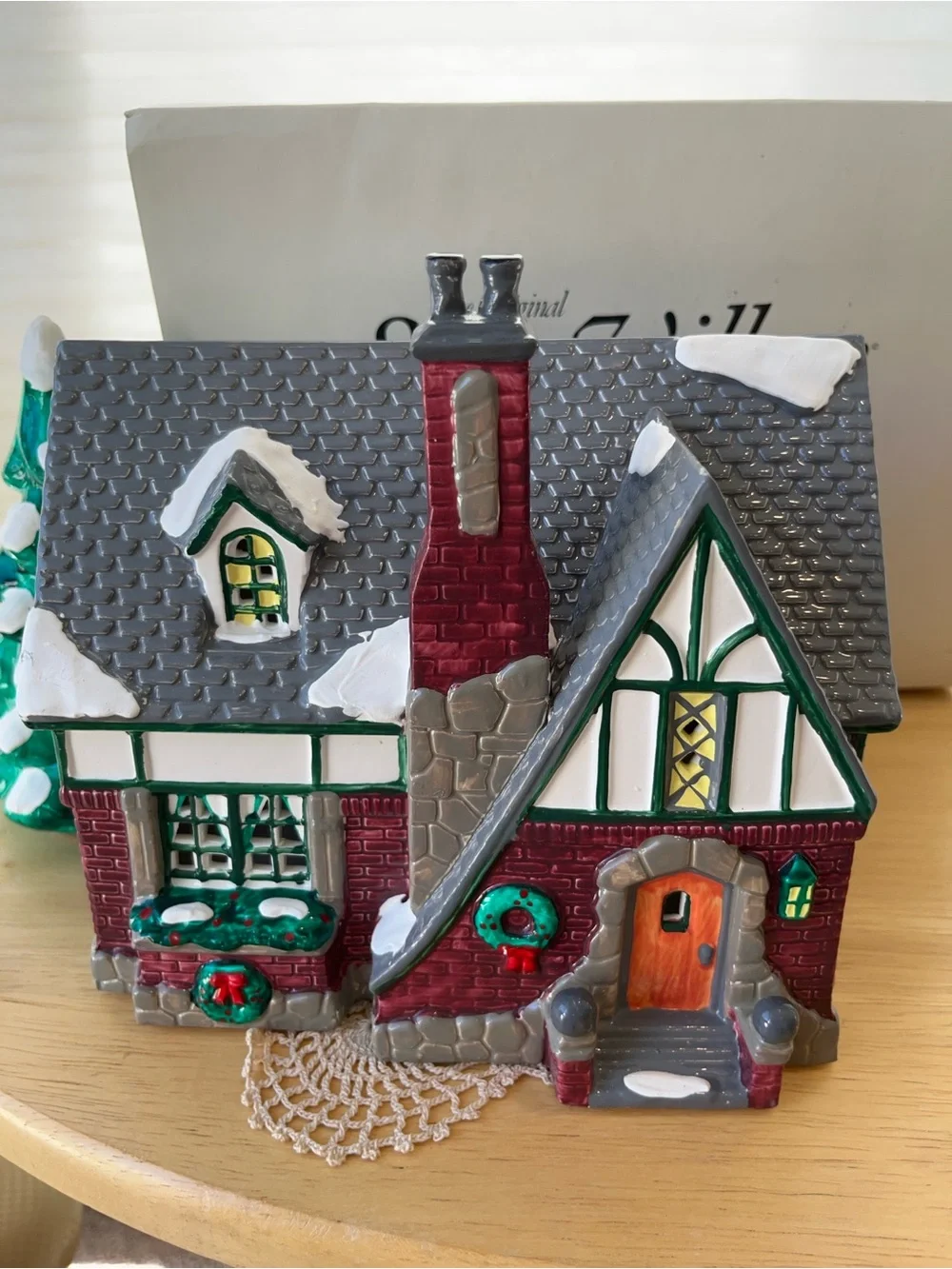 Dept 56- Oak Grove Tutor Snow Village